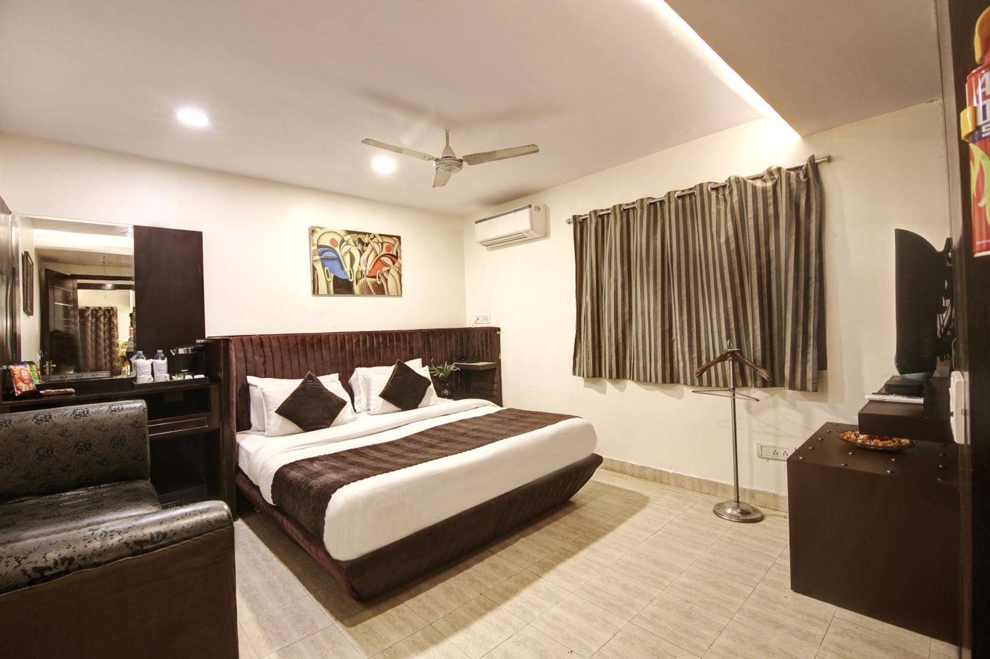 Hotel Wk Comfort - Near White Clove Neu-Delhi Exterior foto