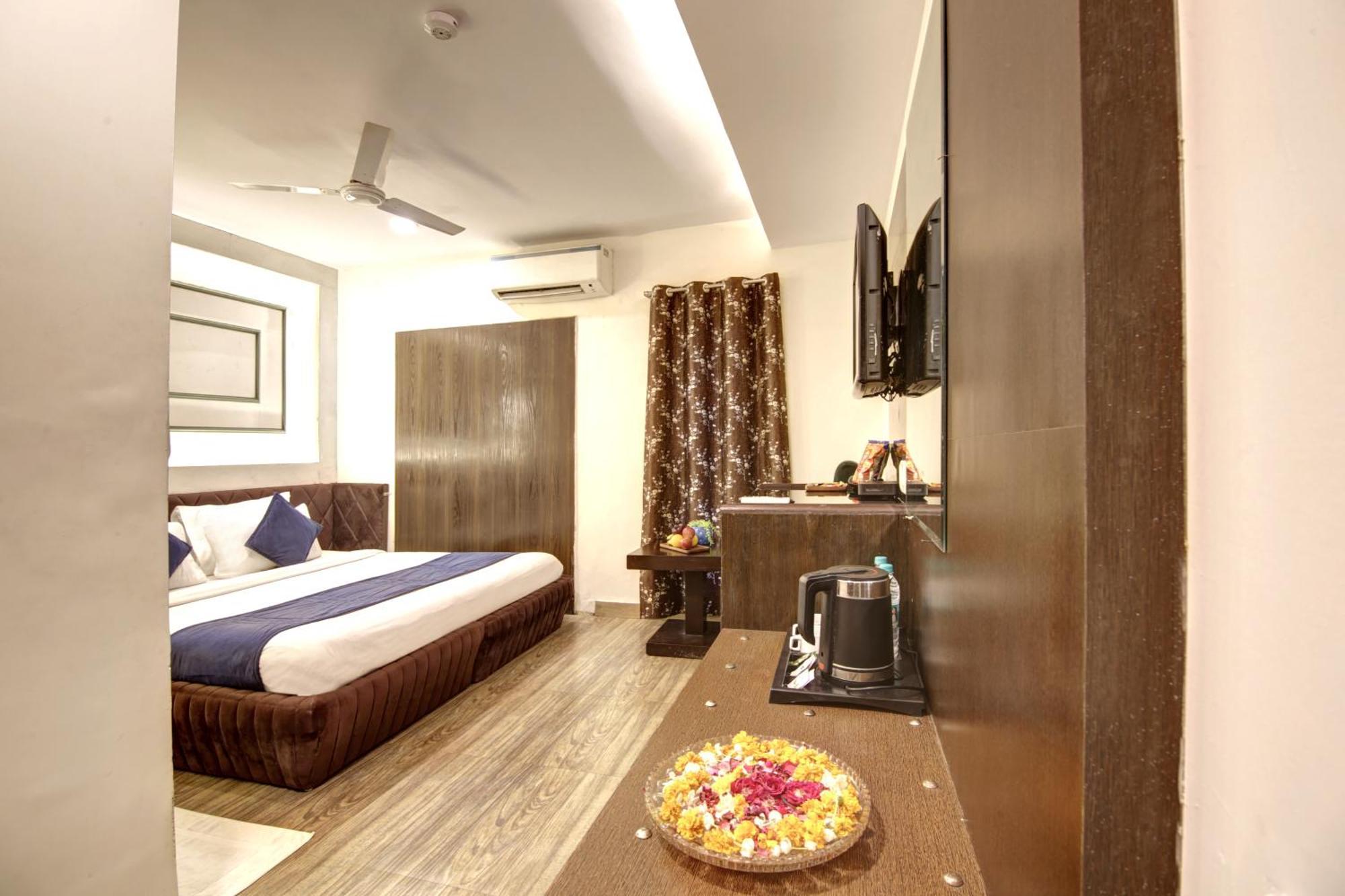 Hotel Wk Comfort - Near White Clove Neu-Delhi Exterior foto