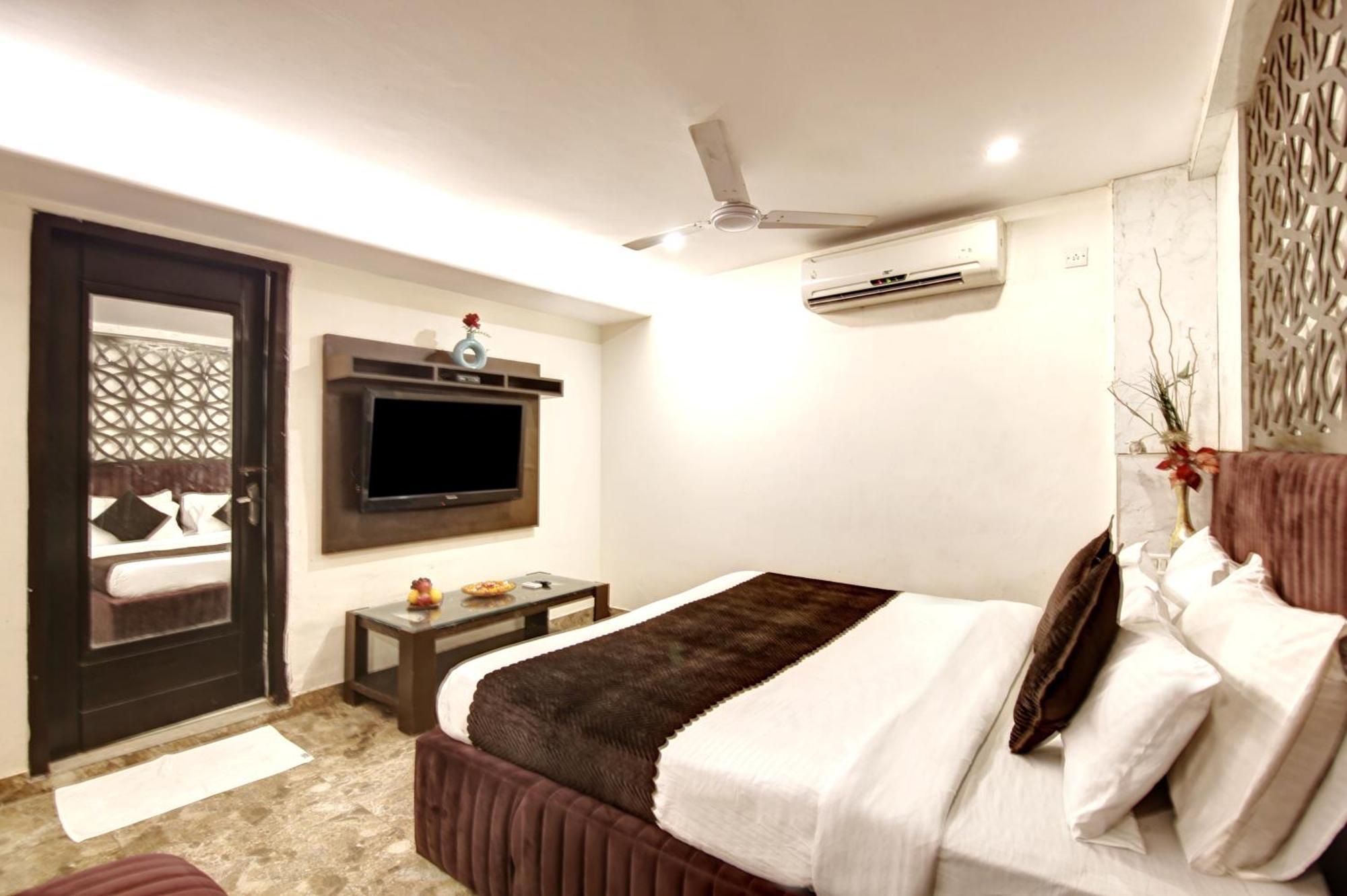 Hotel Wk Comfort - Near White Clove Neu-Delhi Exterior foto